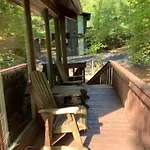 Round Cabin - 5 Min To Bedford Pa - Deck - Hike- Golf